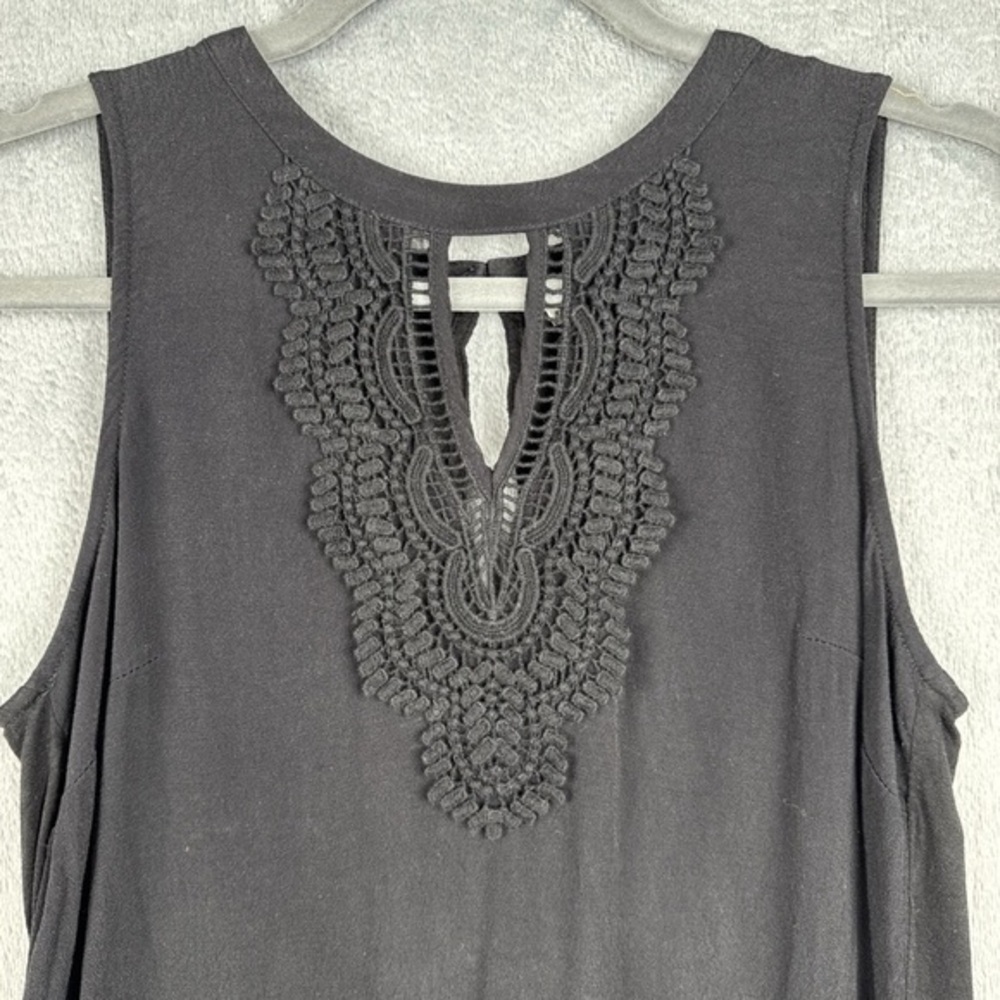 Pale Sky || Beautiful Crochet Detail Front and Back (S)
